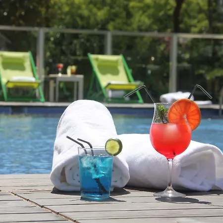 Primus Hotel 4*
