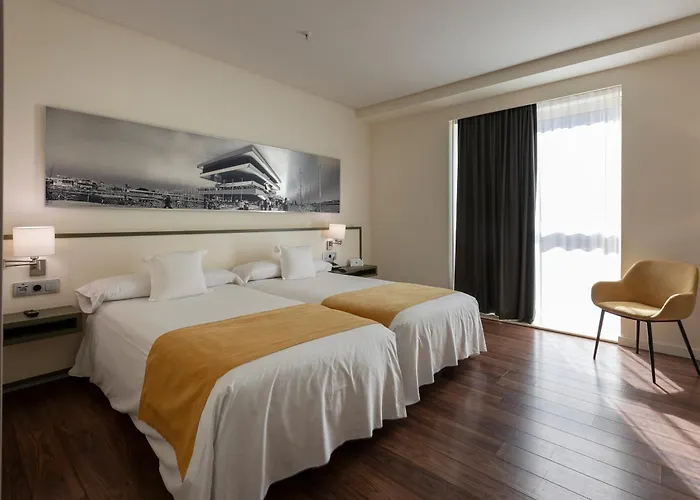 Primus Hotel 4*