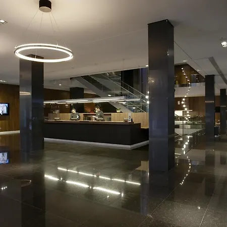 Primus Valencia